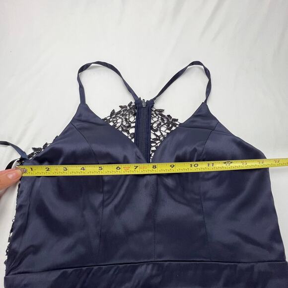 Sequin Hearts Dress Size: 5 - Picture 8 of 10